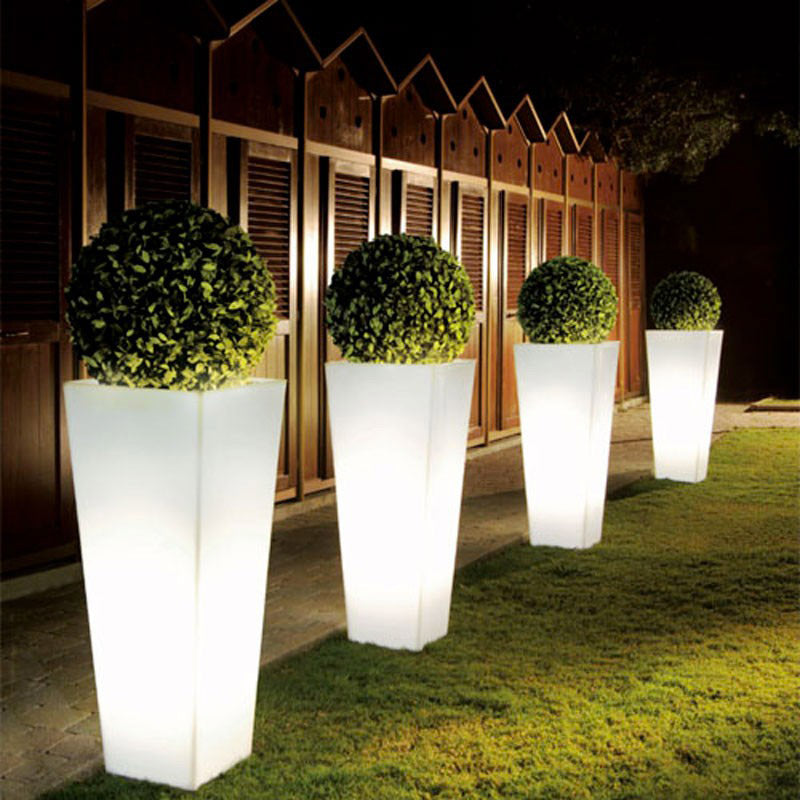 Vaso Luminoso da Giardino a LED 38x38x80 cm in Resina 5W Cedar Bianco Caldo-7