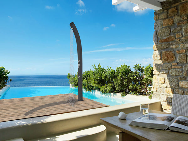 acquista Doccia Solare da Esterno Giardino 25L Miscelatore Temporizzato e Lavapiedi Arkema Jolly Vari Colori