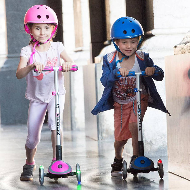 Monopattino 3 ruote a LED Telescopico e Ripiegabile Max 50Kg Globber Elite Verde