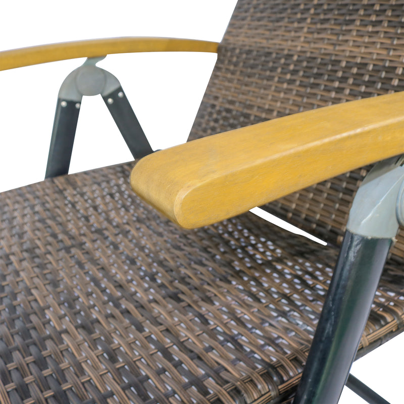 Sdraio da Giardino Schienale Reclinabile in Alluminio e Rattan  Bianco