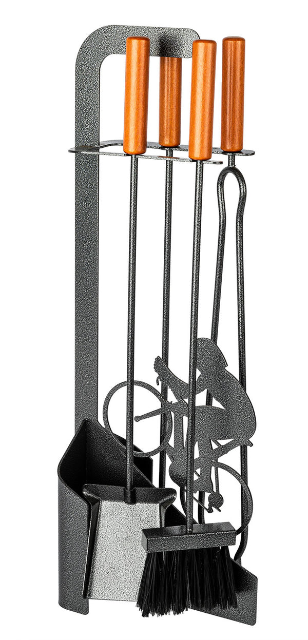 acquista Trespolo per Attrezzi Camino Sagoma Ciclista con Paletta Scopino Attizzino e Pinza 15,6x23,5x65 cm in Ferro e Legno Grigio Martellato