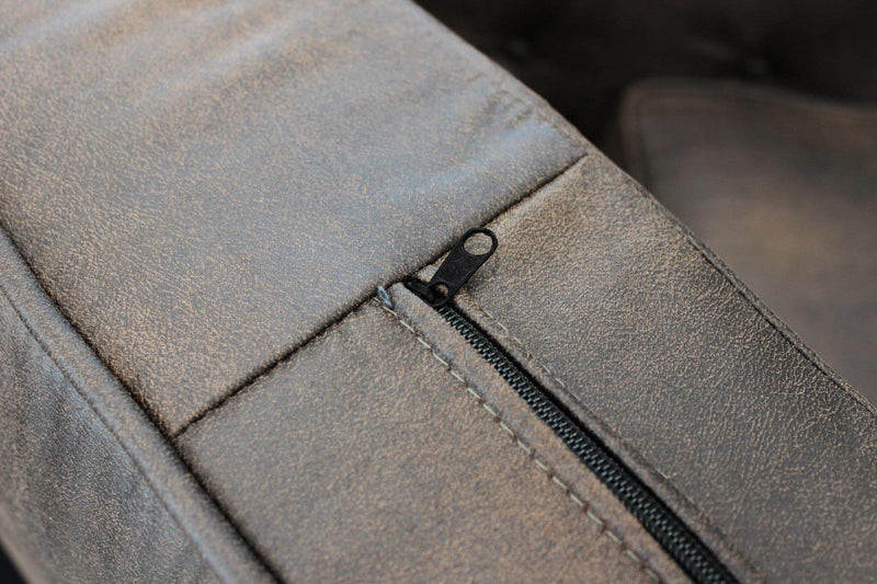 Divano 2 Posti Chesterfield 152x74x82 h cm in Similpelle Marrone