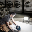 Faretto LED da Esterno IP65 35x20x32 cm da 6500k con Testa Girevole e Supporto Nero  