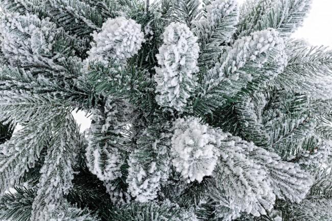 Albero di Natale Artificiale Pendente Innevato Verde Varie Misure