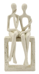 Statuetta Coppia Stons 11,5x9x25 cm in Resina Crema      