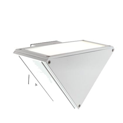 Lampada Applique Verticale Colore Bianco per Esterno Linea Three Livos prezzo