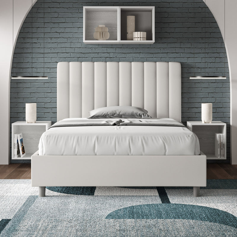 Letto 1 Piazza E Mezzo Imbottito in Similpelle Agueda Bianco Varie Misure