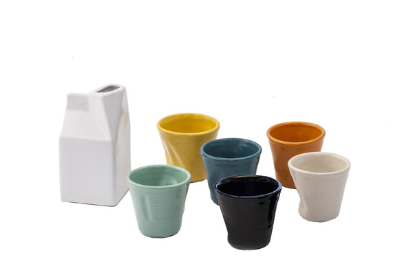 sconto Set 6 Tazzine da caffè Accartocciati Multicolor con Lattiera Bianca in Gres Kaleidos