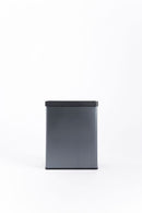 Pattumiera Alta 54L Interno Esterno Keter Verto Recycle 43,5x26,5x68,7 cm con Bordo Copri Sacco in Plastica Blu Perla      