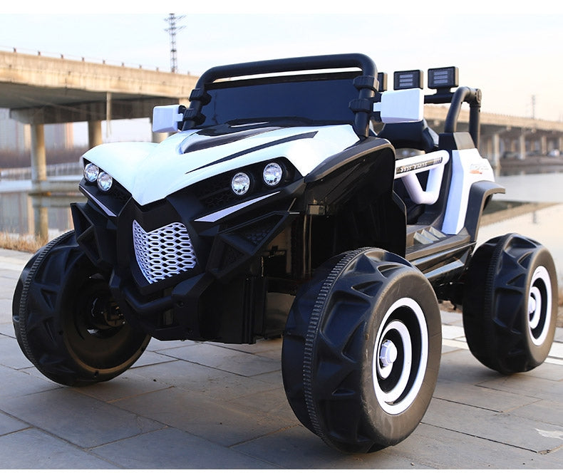 Macchina Elettrica per Bambini 2 Posti 12V Kidfun Fuoristrada 4x4 Bianco