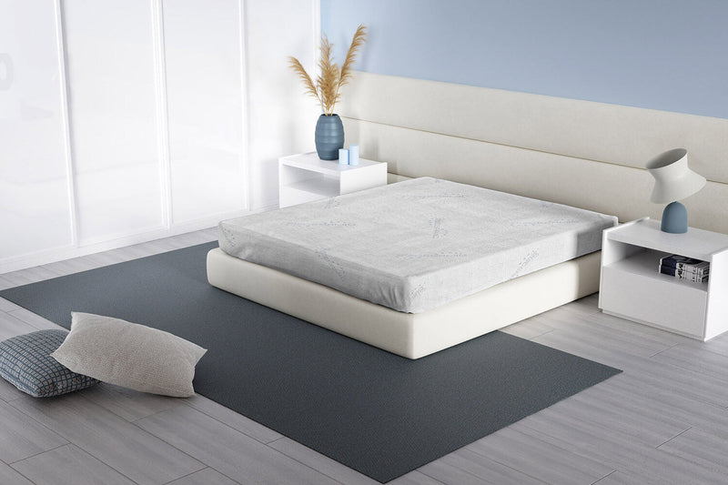 Coprimaterasso Elasticizzato in Poliestere Grigio Chiaro Varie Misure