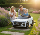Macchina Elettrica per Bambini 12V Licenza Ufficiale Audi SQ8 E-Tron con Telecomando e Sedile Pelle Bianco