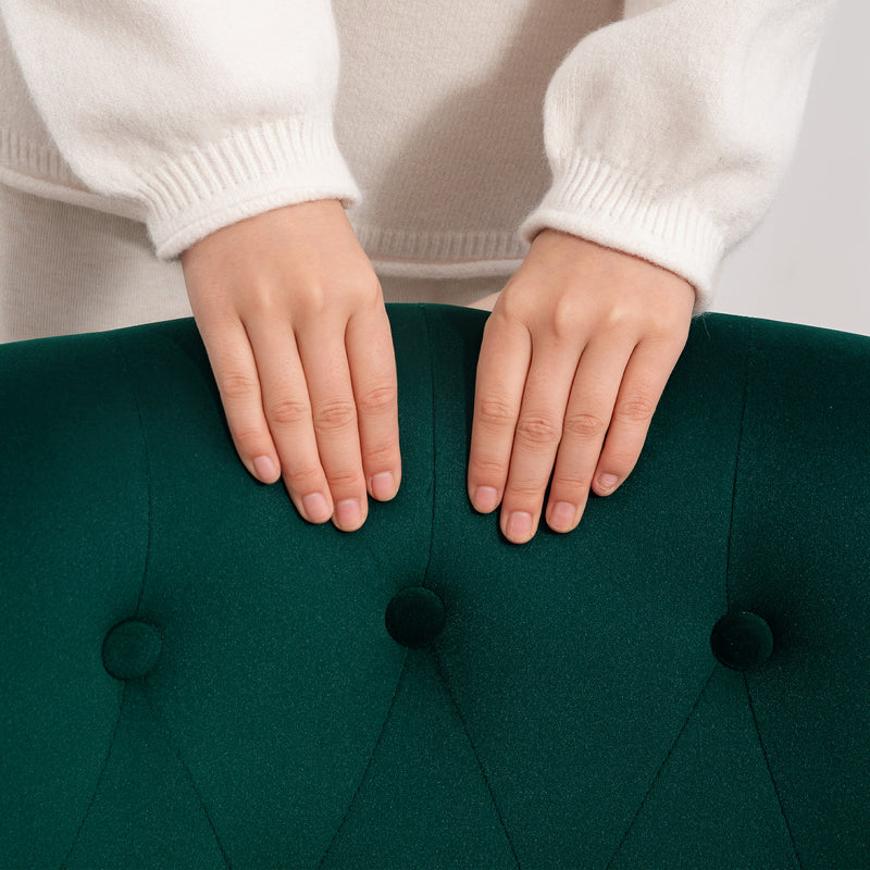 Poltrona da Soggiorno e Camera 60x66x79 cm Trapuntata a Bottoni in Velluto Verde  