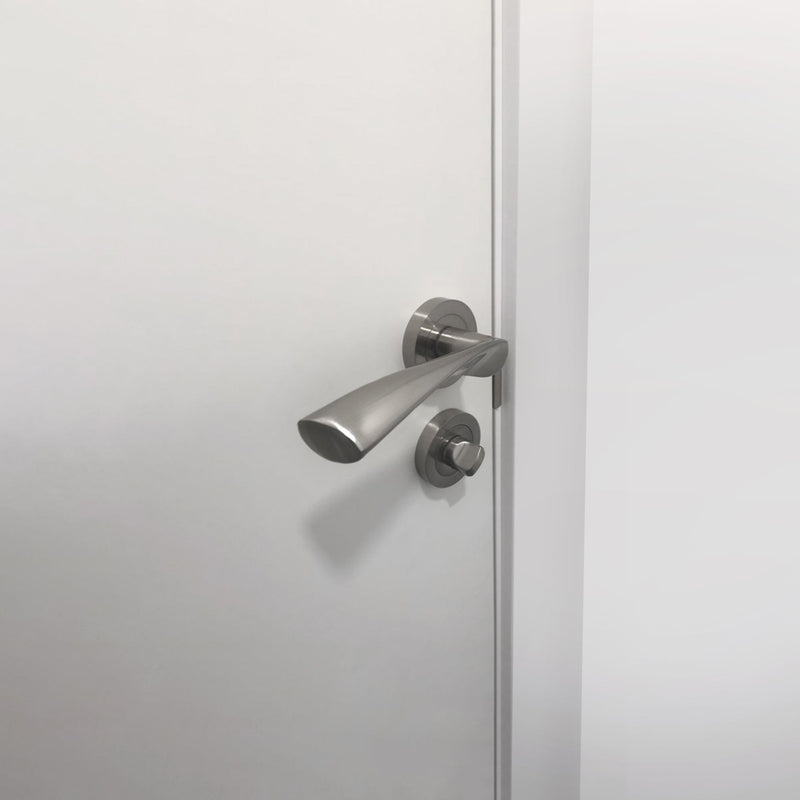 Set di Nottolino su Rosetta Rotonda per Porta Interna 50 mm Zama Nichel Satinato 5 Pezzi Emuca