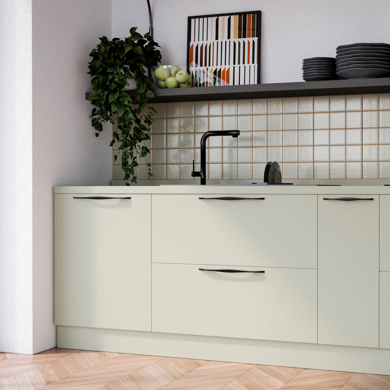 Set 20 Maniglie per Mobili 160 mm in Zama Emuca Varna Nero