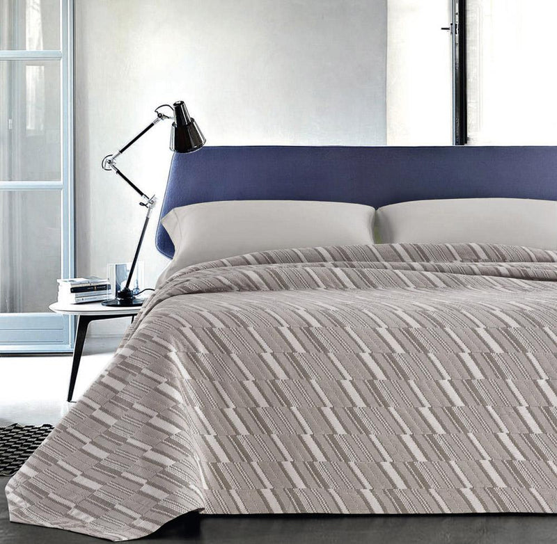 Copriletto in Jacquard Tinto Filo Cober Affi Graf Tortora Varie Misure