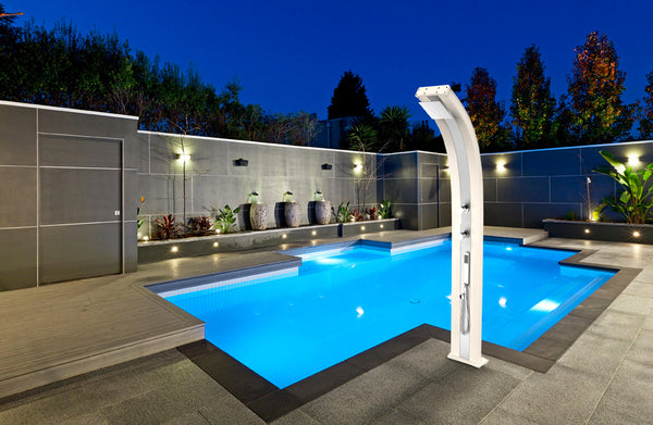 Doccia da Esterno Giardino Miscelatore e Doccetta Mobile Arkema Dada Fascia Inox Cherry acquista