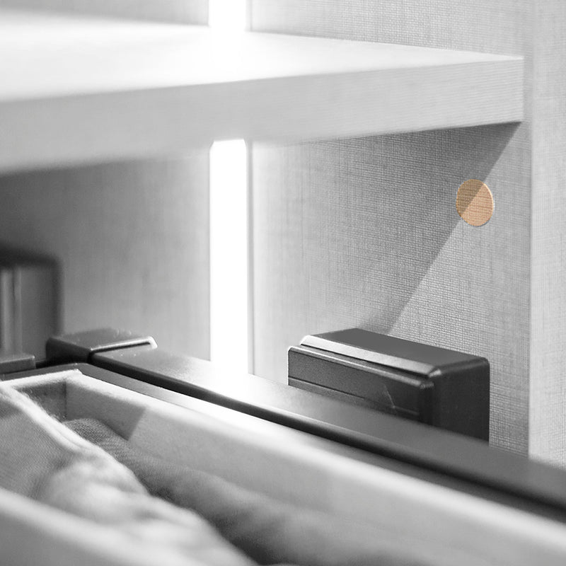 Tappi Copriforo Adesivo 20 mm Grigio Antracite 900 Pezzi Emuca