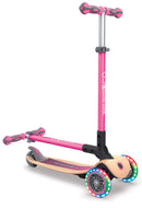 Monopattino 3 Ruote a LED Pieghevole 3 Altezze Max 50 Kg Globber Primo Foldable Wood Rosa
