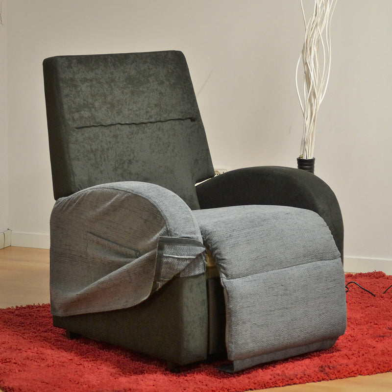 Poltrona Relax Elettrica Magnolia con Alzapersona Lift 2 Motori in Similpelle Nero