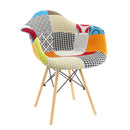 Sedia Imbottita in Tessuto Patchwork con Gambe in Legno