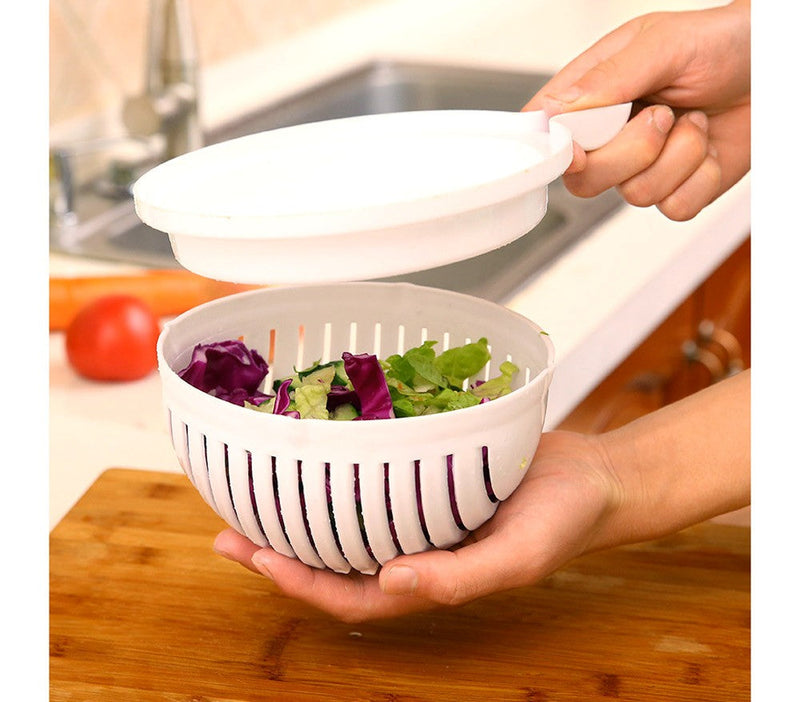 Scodella per tagliare e scolare insalata e verdure