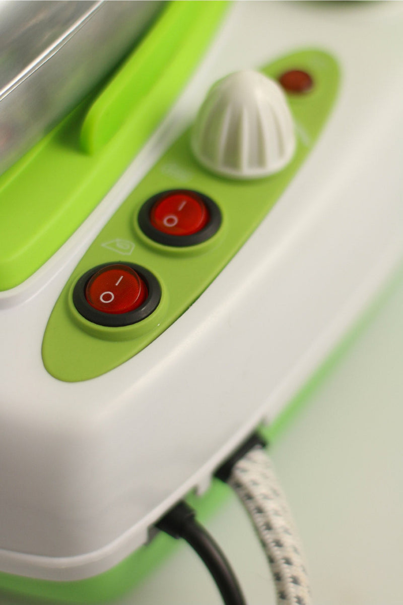 Ferro da Stiro a Vapore con Caldaia 2000W Kooper Travel