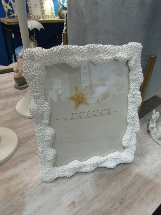 Cornice Corallo 25,7x2,5x30,5 cm in Resina e Vetro Bianco-7