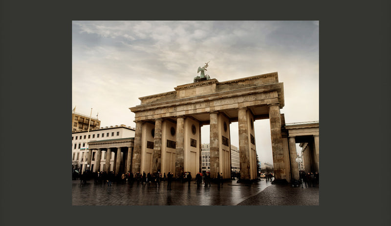 Fotomurale - Turisti Presso La Porta di Brandeburgo 200X154 cm Carta da Parato Erroi-2